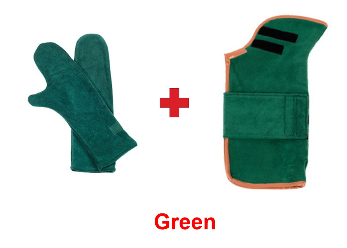 Quick-dry absorbent pet towel, bath & cleanup – alternate view