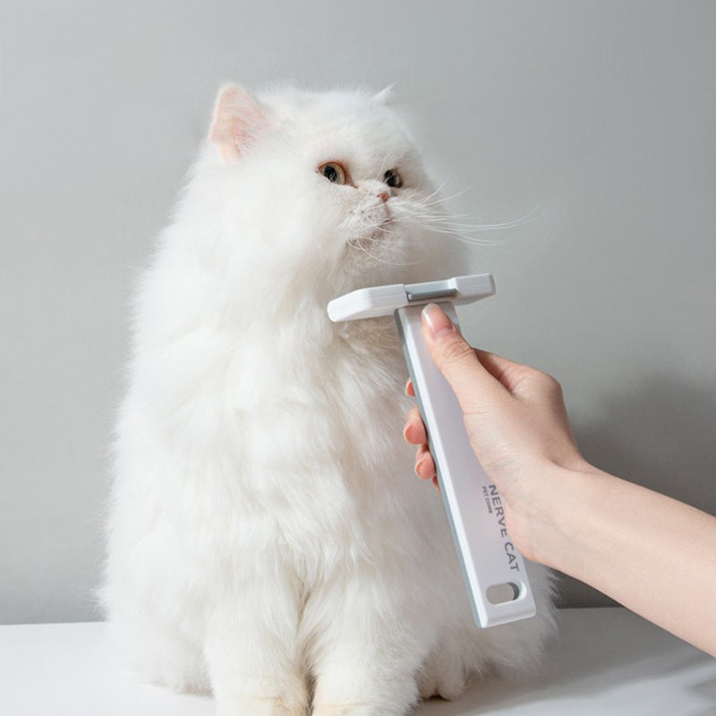 Floating bristle cat brush, gentle deshedding