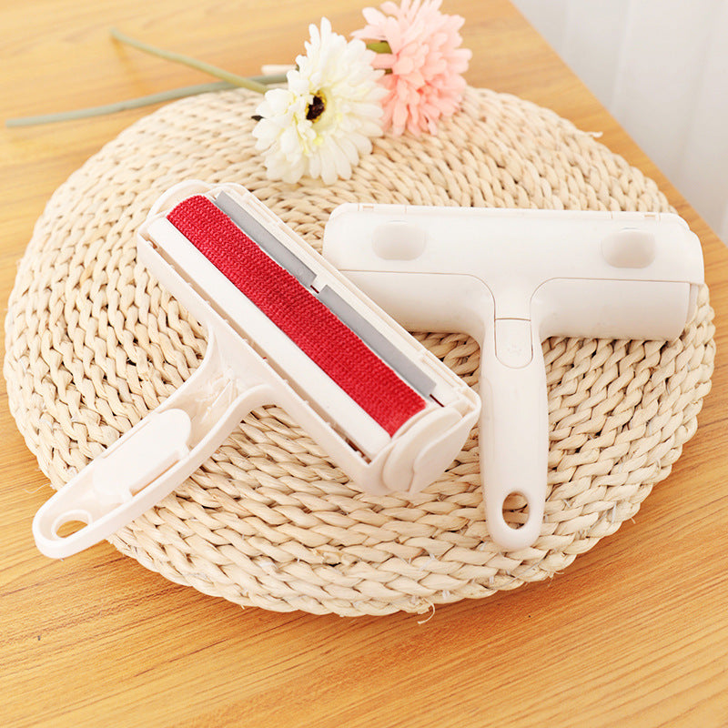 Roller brush pet hair cleaner – alternate view