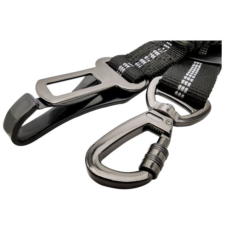 Reflective retractable dog car seat belt – alternate view