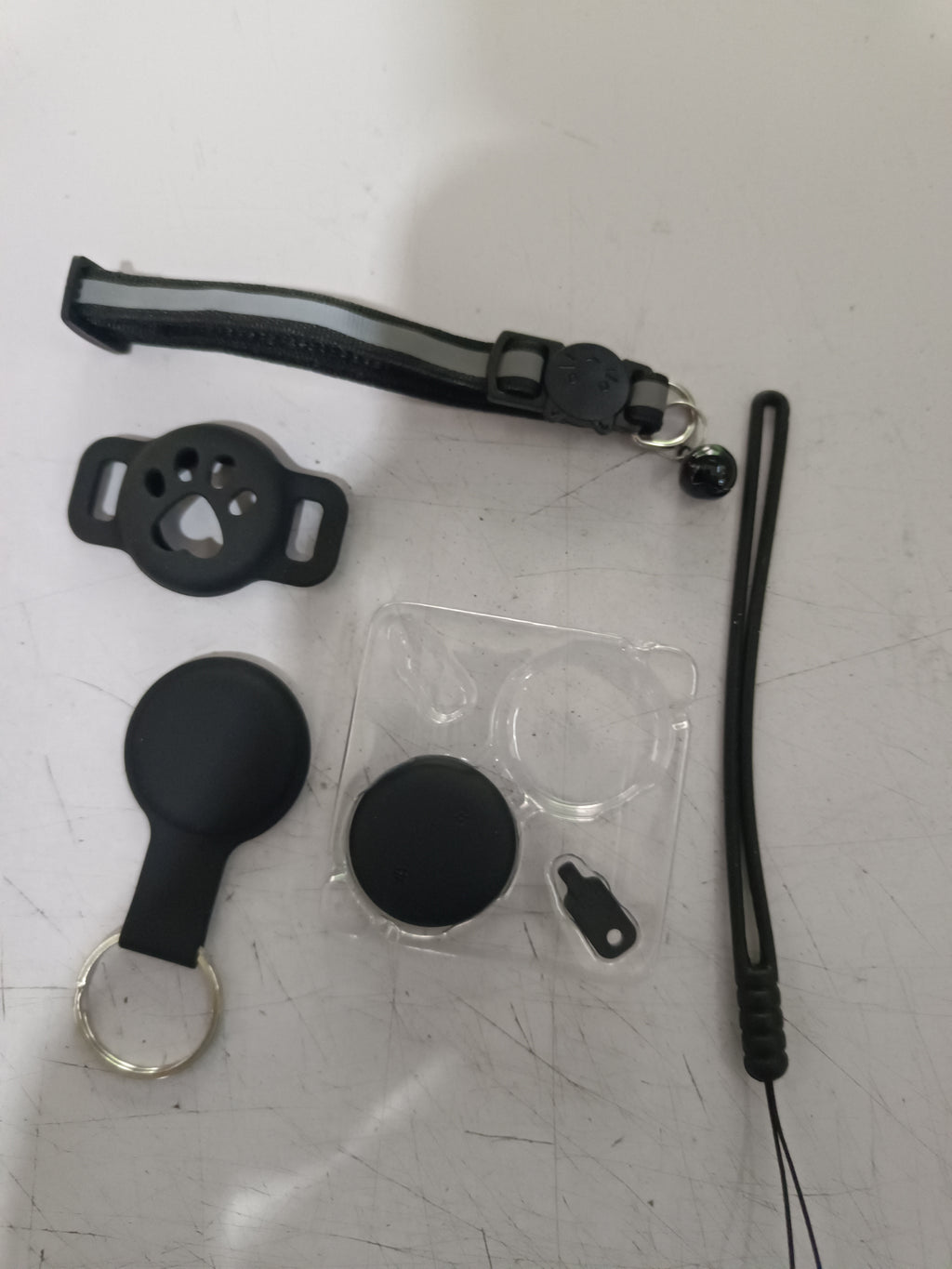 Cat GPS tracker collar, waterproof, iOS & Android – alternate view