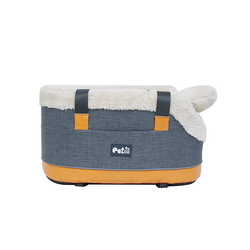 Car safety seat for cats – alternate view